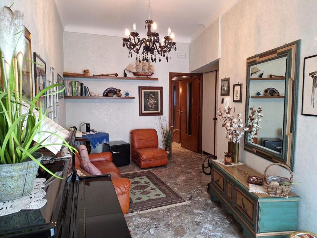 47, Vittorio Veneto Hotel Locorotondo Luaran gambar